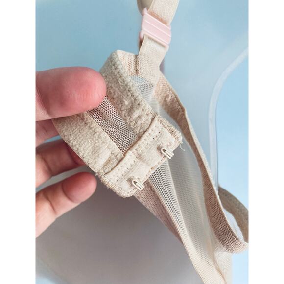 Victoria's Secret Push Up Bra 40C Beige Lace NWOT - Picture 7 of 9